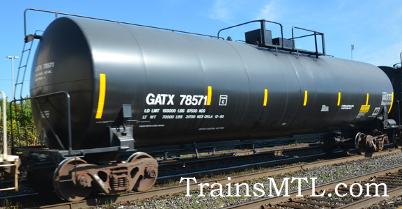 Car/wagon GATX78571 right side / cot droit